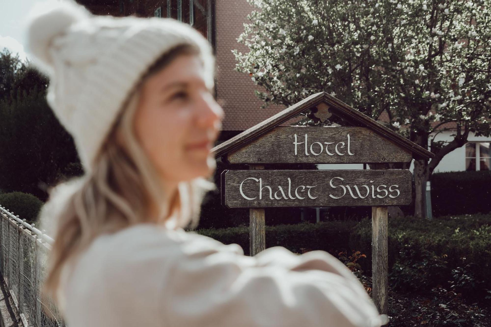 Hotel Chalet Swiss Unterseen Exterior photo